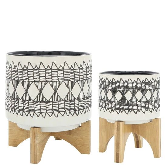 Promo ⭐ Sagebrook Home Ceramic Set Of 2 5, 8" Aztec Planter On Wooden Stand, Gray 10.5"H - 7.75" X 7.75" X 10.5" ✔️ 3 Promo ⭐ Sagebrook Home Ceramic Set Of 2 5, 8" Aztec Planter On Wooden Stand, Gray 10.5"H - 7.75" X 7.75" X 10.5" ✔️